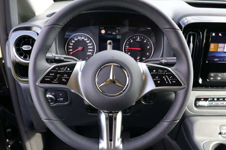 Mercedes-Benz Vito 2,0 124CDi 4Matic Select Long