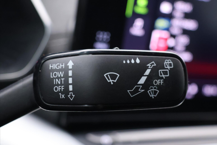 Škoda Octavia 2,0 TDI DSG Matrix Virtual DPH