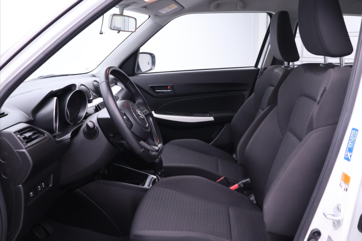 Suzuki Swift 1,2 i 61 kW Klima CZ