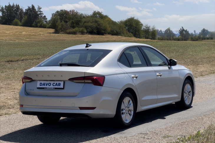 Škoda Octavia 2,0 TDI 85kW Ambition CZ DPH