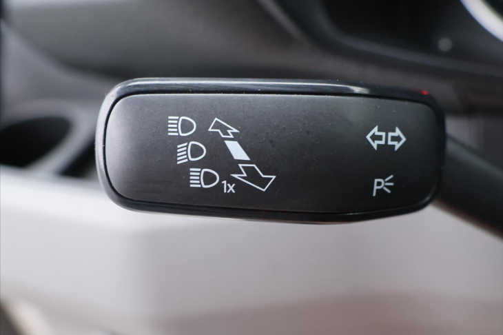Volkswagen Crafter 2,0 TDI 103kW Klima 1.Maj DPH
