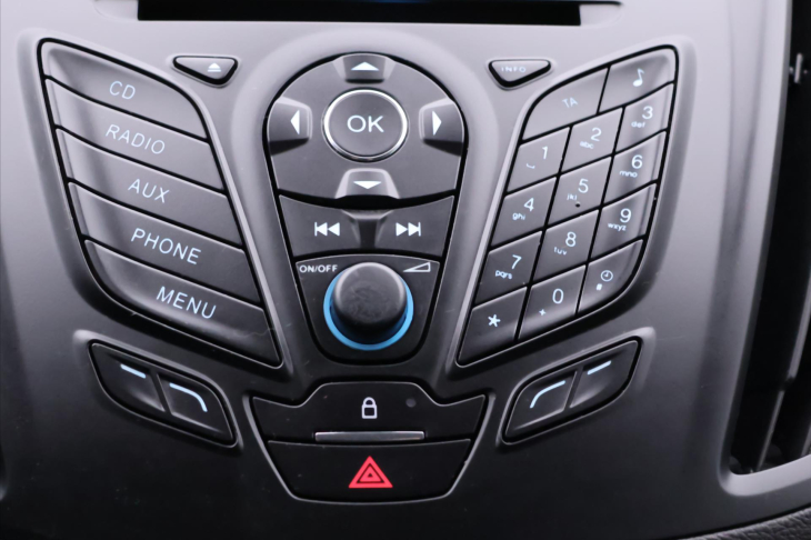 Ford Kuga 1,5 EB 110kW Trend Serv.Kniha