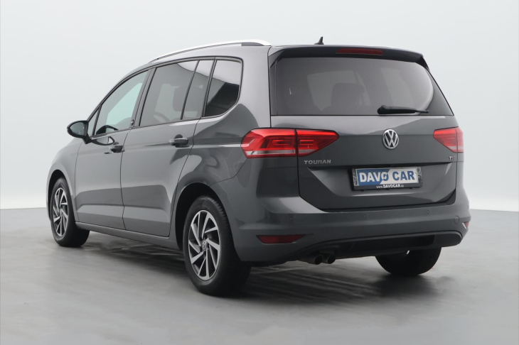Volkswagen Touran 1.4 TSI 110kW DSG 7-Míst 1.Maj.