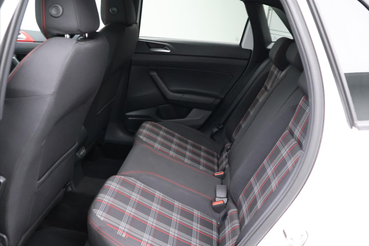 Volkswagen Polo 2,0 TSI GTI DSG Virtual Matrix