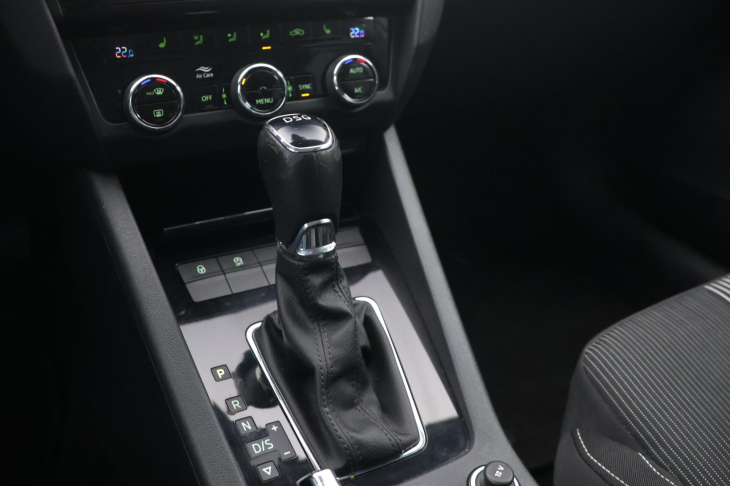 Škoda Octavia 1,5 TSI 110kW DSG Style LED