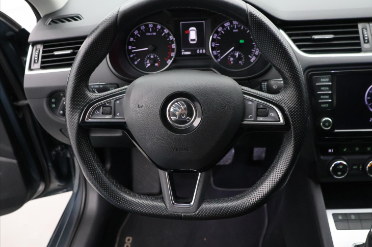 Škoda Octavia 1,6 TDI 81kW DSG Style Plus