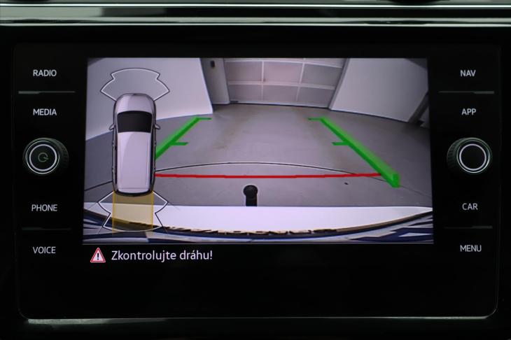 Volkswagen Touran 2,0 TDI 110kW DSG Matrix DPH