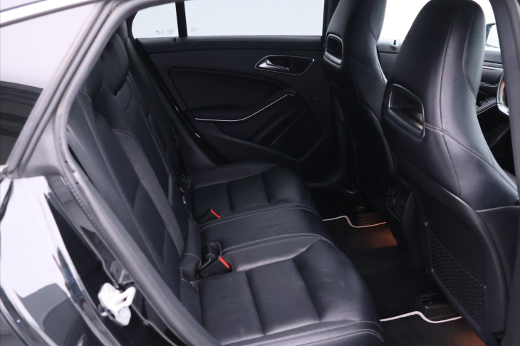 Mercedes-Benz CLA 2,0 250 160kW 4M AMG Sport SB