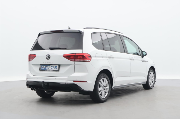 Volkswagen Touran 2,0 TDI DSG R-Line 1.Maj DPH