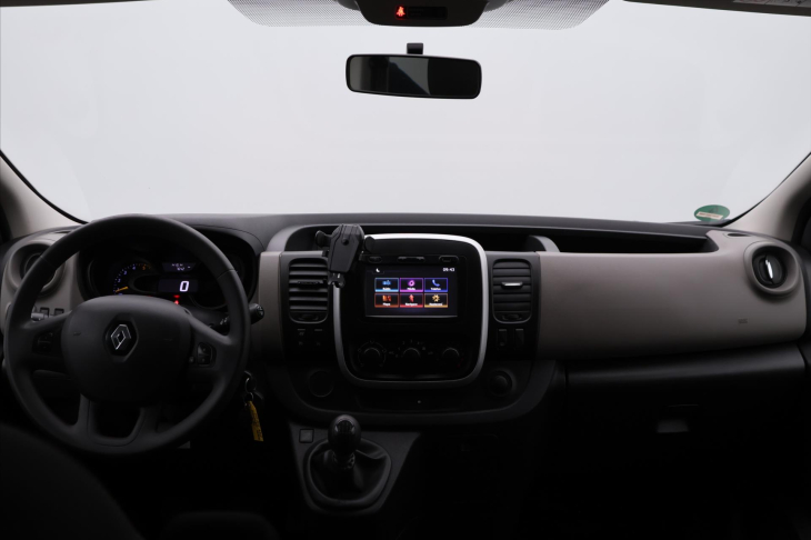 Renault Trafic 1,6 dCi Long 6-Míst Klima DPH