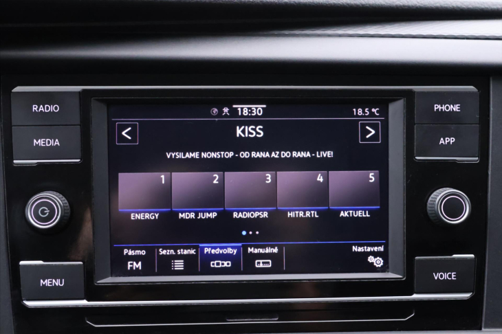 Volkswagen Transporter 2,0 TDI 110kW 6-Míst Long DPH