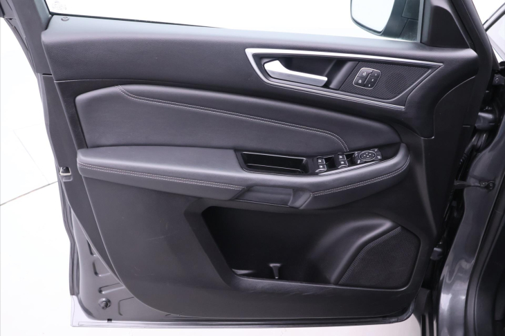 Ford Galaxy 2,0 TDCi 140kW Titanium 7-Míst