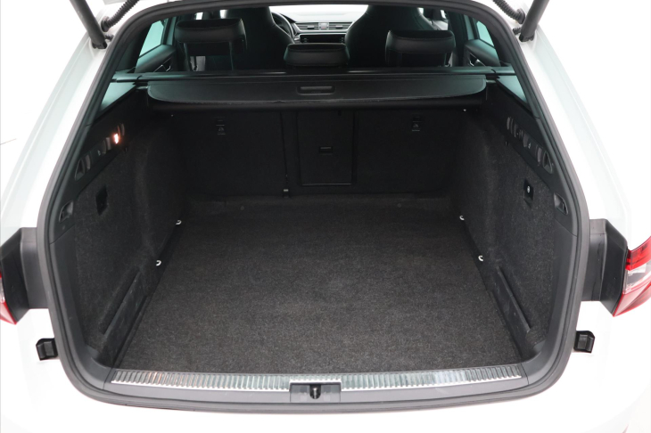 Škoda Superb 2.0 TSI 206kW DSG Sportline
