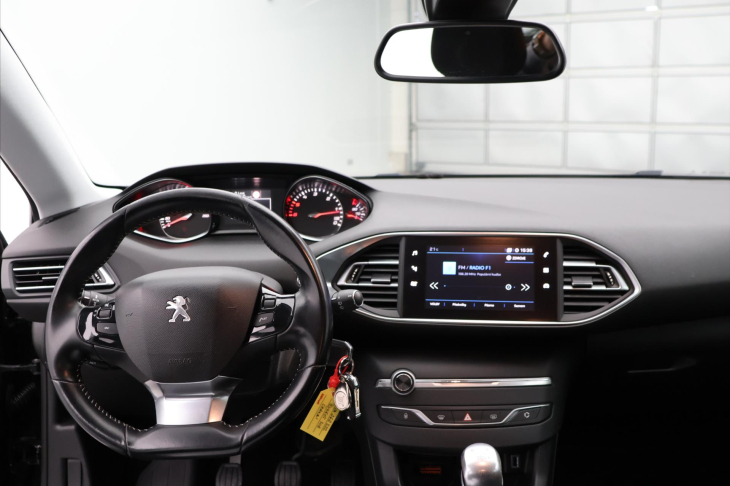 Peugeot 308 1,5 HDI 75kW Aut.klima