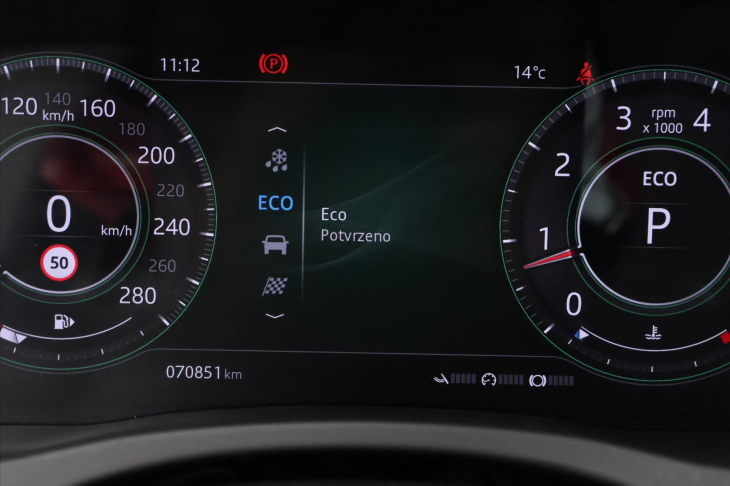 Jaguar XE 2,0 P300 221kW R-Dynamic DPH