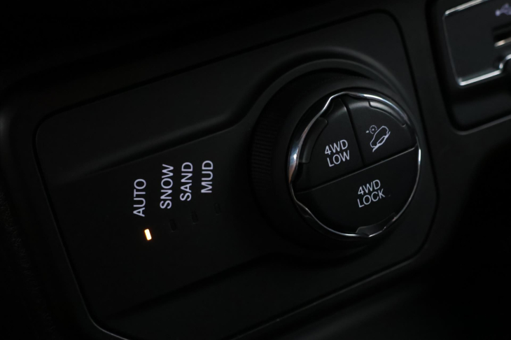 Jeep Renegade 2,0 MJET 4WD Automat Beats