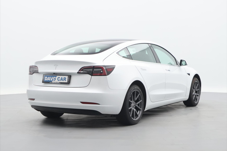 Tesla Model 3 239kW SR+ SOH 86,8%