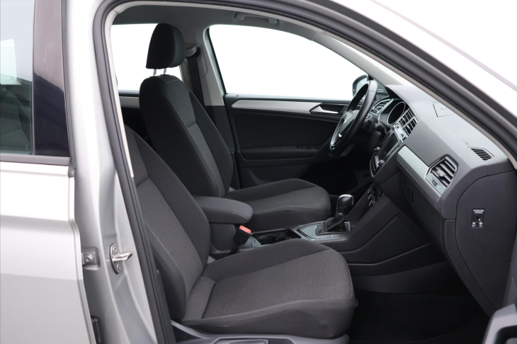 Volkswagen Tiguan 1,4 TSI 110kW DSG Serv.kniha