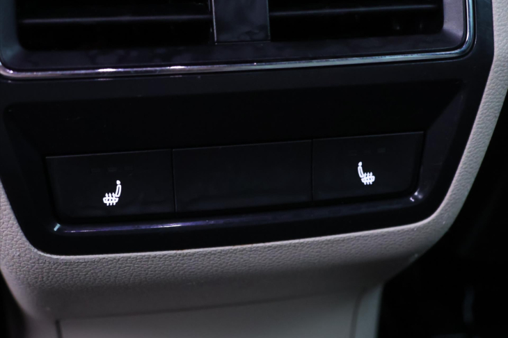 Škoda Kodiaq 2,0 TDI 110kW L&K 4x4 CZ DPH