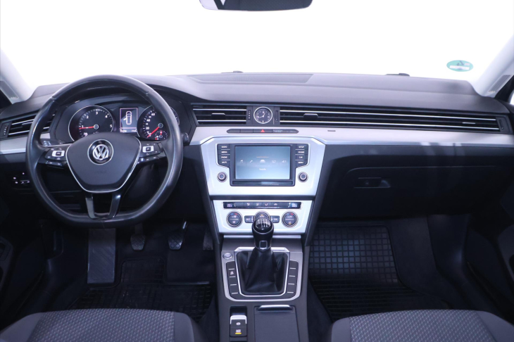 Volkswagen Passat 2,0 TDI 110kW Comfort LED