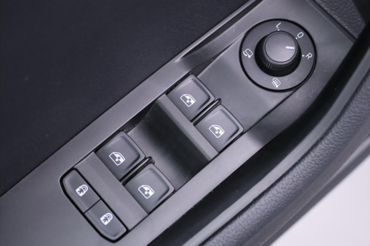 Škoda Superb 2,0 TDI 110kW DSG CZ 1.Maj DPH