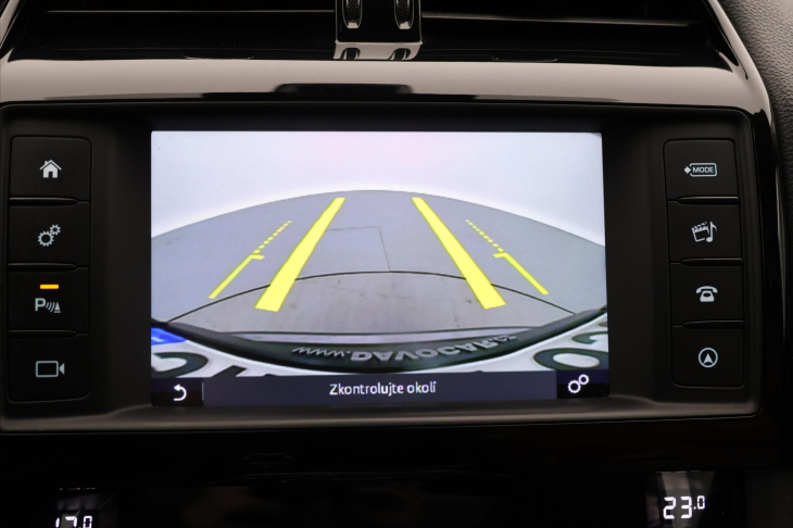 Jaguar F-Pace 2,0 132kW Auto Panorama 20d