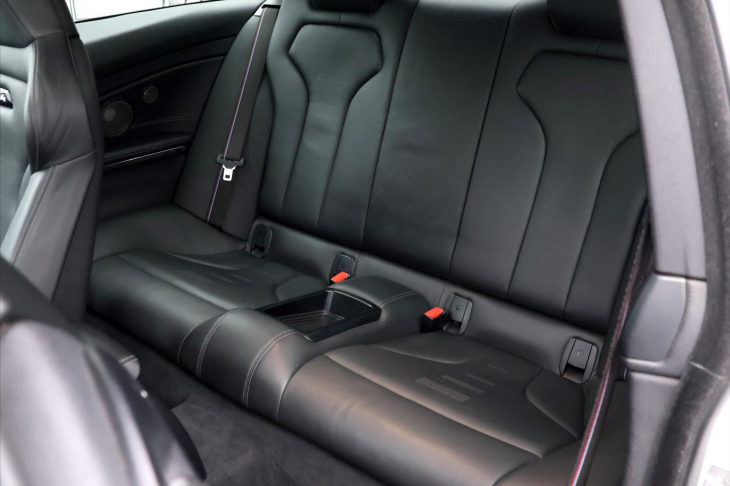 BMW M4 3,0 Competition 331kW Aut CZ