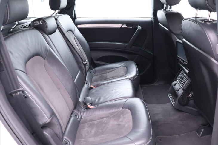 Audi Q7 3,0 TDI 176kW Quattro CZ