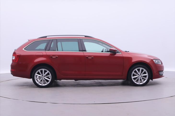 Škoda Octavia 1,4 TSI 103kW Elegance Plus