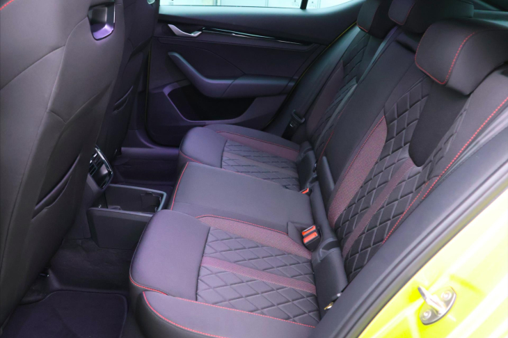 Škoda Octavia 2,0 TSI DSG RS DPH 1.maj CZ