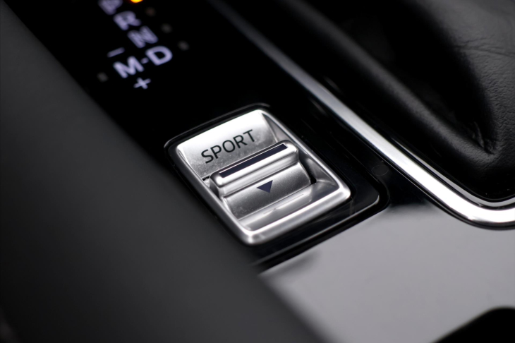 Mazda 6 2,5 143kW Skyactive Revolution