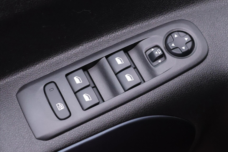 Peugeot Rifter 1,5 BlueHDI 96kW Long CZ DPH