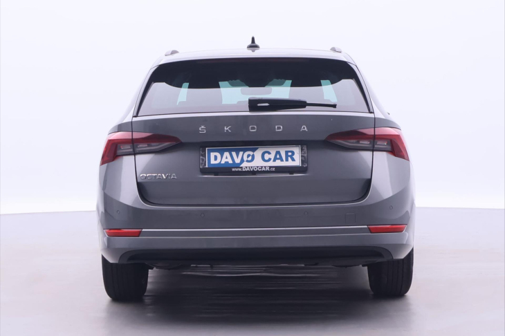 Škoda Octavia 2,0 TDI 110kW DSG Matrix DPH