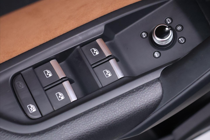 Audi SQ5 3,0 TDI 255kW Exclusive DPH