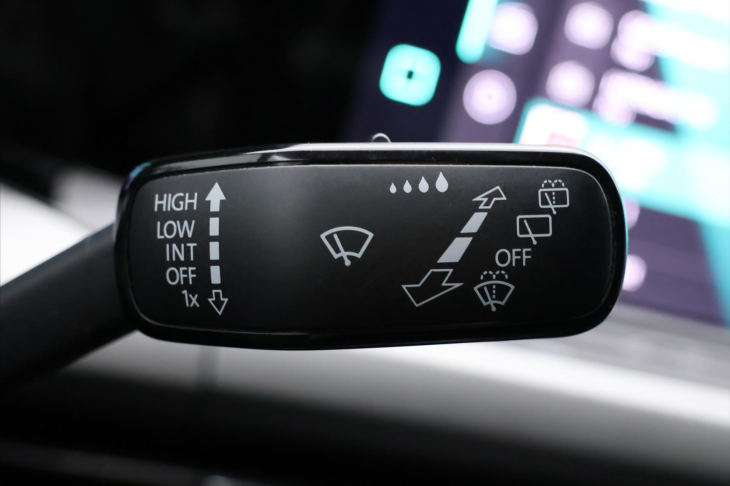 Volkswagen Golf 2,0 TDI 110kW DSG Style DPH