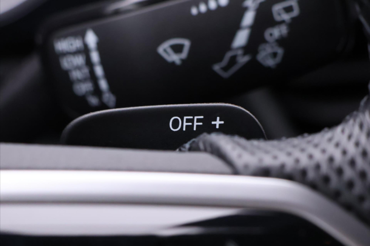 Volkswagen T-Roc 2,0 TDI DSG 4Motion R-line LED