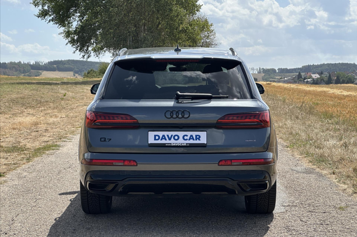 Audi Q7 3.0 50 TDI quattro tiptronic S line