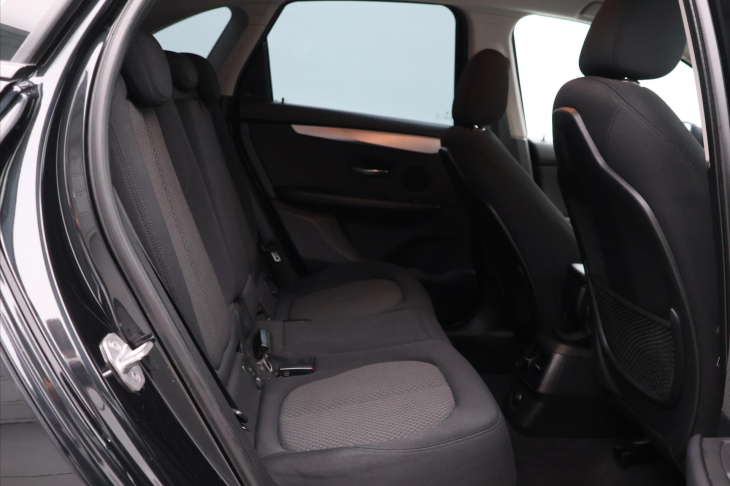 BMW Řada 2 2,0 218d 100kW Aut. Comfort+