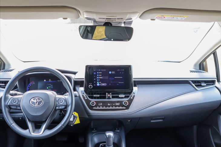 Toyota Corolla 1,5 VTi Aut. Comfort DPH CZ