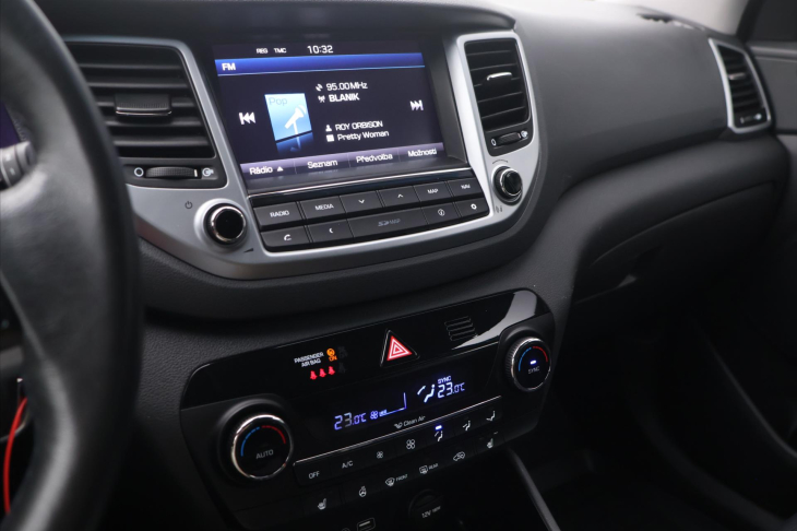 Hyundai Tucson 1.6 T-GDI 130kW 4WD Style tažné