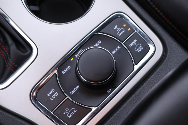 Jeep Grand Cherokee 3,0 CRDI 184kW Trailhawk