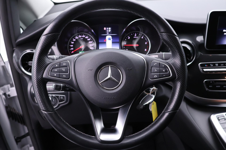 Mercedes-Benz Třídy V 2,0 220d 120kW Aut. Long DPH