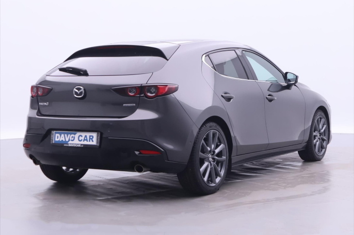 Mazda 3 2,0 e-Skyactiv Aut CZ 1.Maj DPH