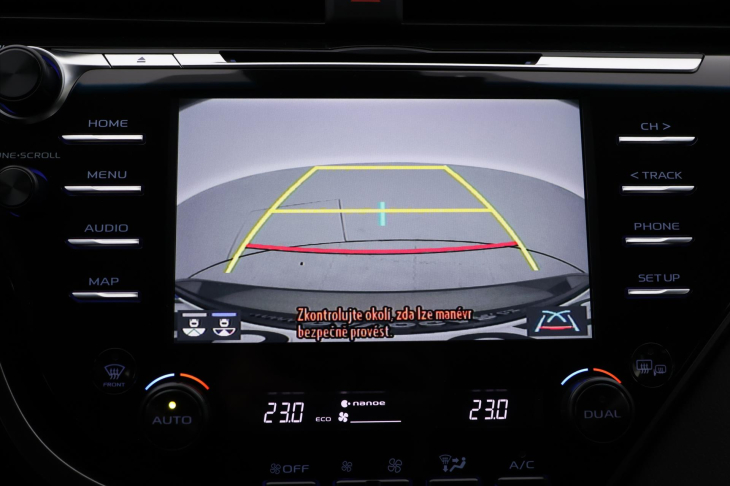 Toyota Camry 2,5 Hybrid 131kW Executive CZ