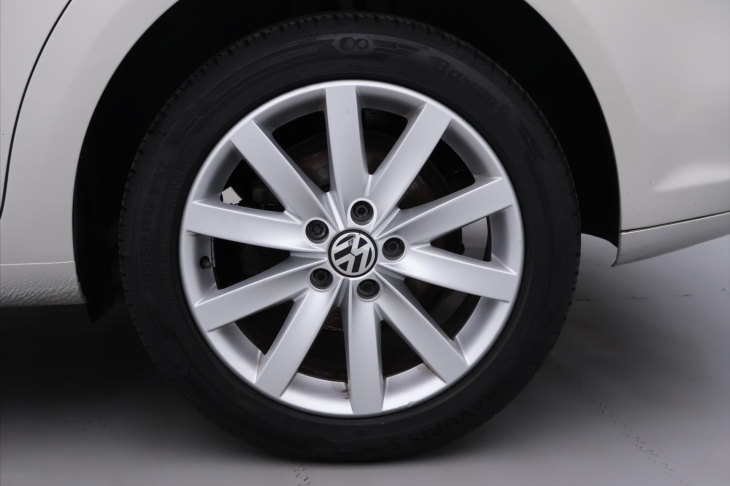 Volkswagen Touran 2,0 TDI 103kW Highline Tažné