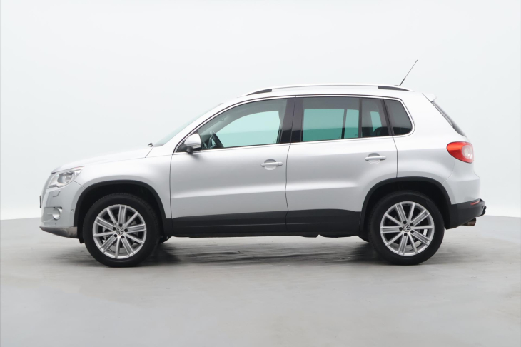 Volkswagen Tiguan 2,0 103KW KŮŽE DSG 4MOTION ALU