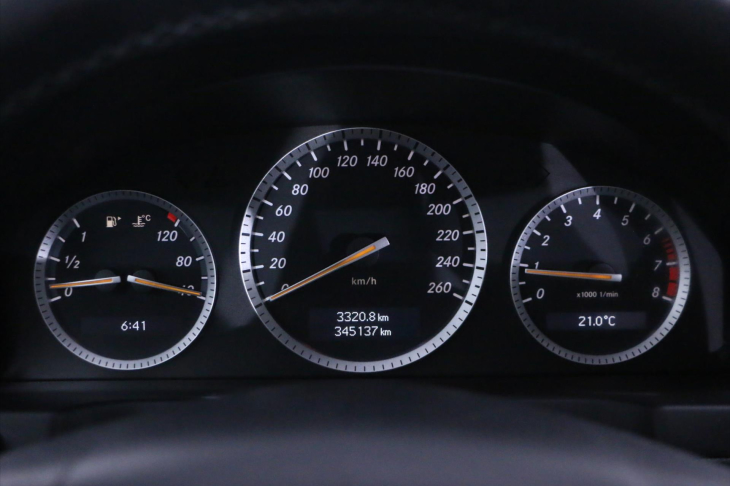 Mercedes-Benz Třídy C 1,8 180 Kompressor Aut.klima