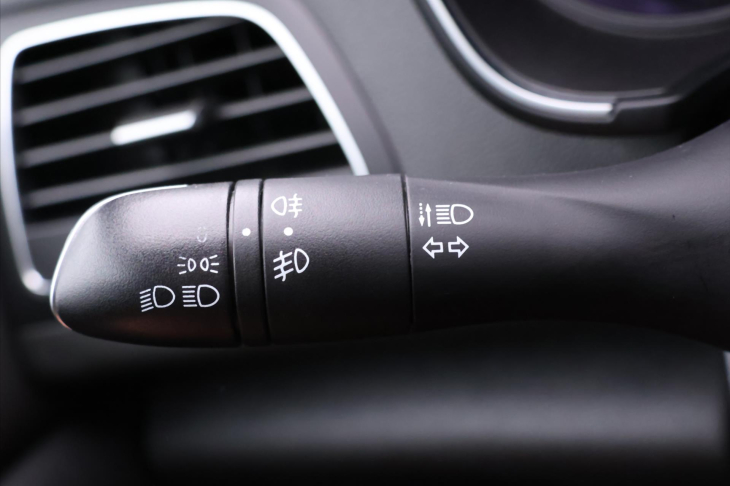 Renault Mégane 1,2 TCe 97kW Klima CZ 1.Maj