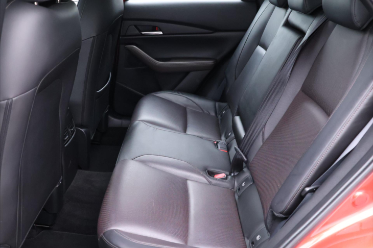 Mazda CX-30 2,0 Skyactiv-X Kůže Navi DPH