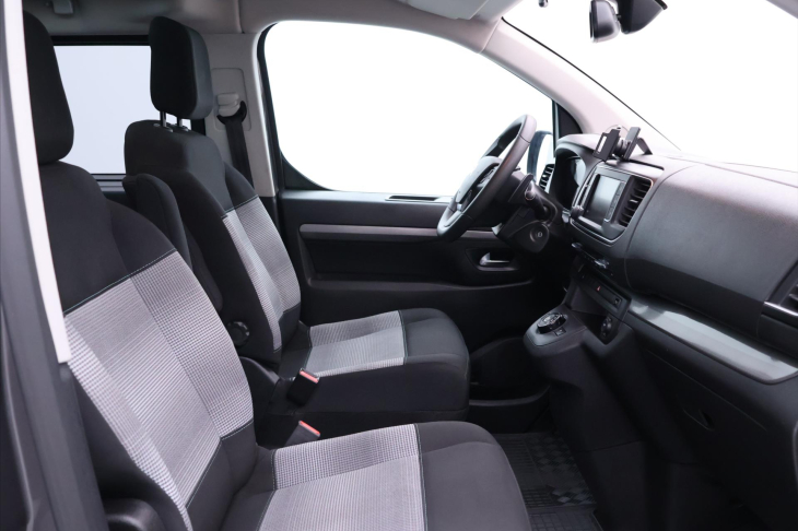 Citroën SpaceTourer 2,0 HDI 130kW Aut. 8-Míst Navi